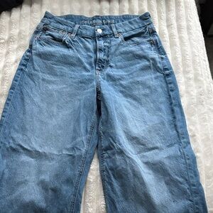 American Eagle Outfitters curvy super high rise baggy straight size 8 regular